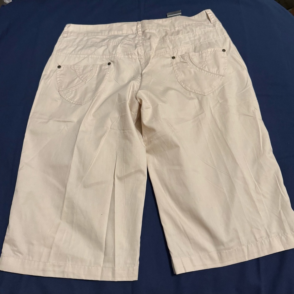 POTO Khaki Shorts - Picture 2 of 15